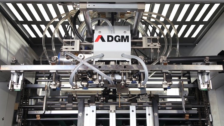 唐山大型全自动高速裱纸机生产厂家